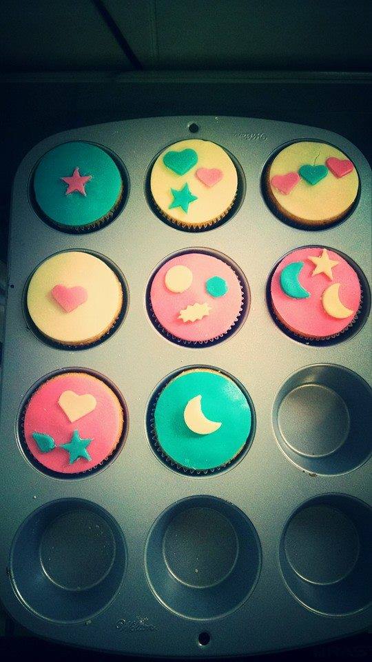 Cupcake Baunilha Pasta de Leite Ninho Pasta de Leite em Pó