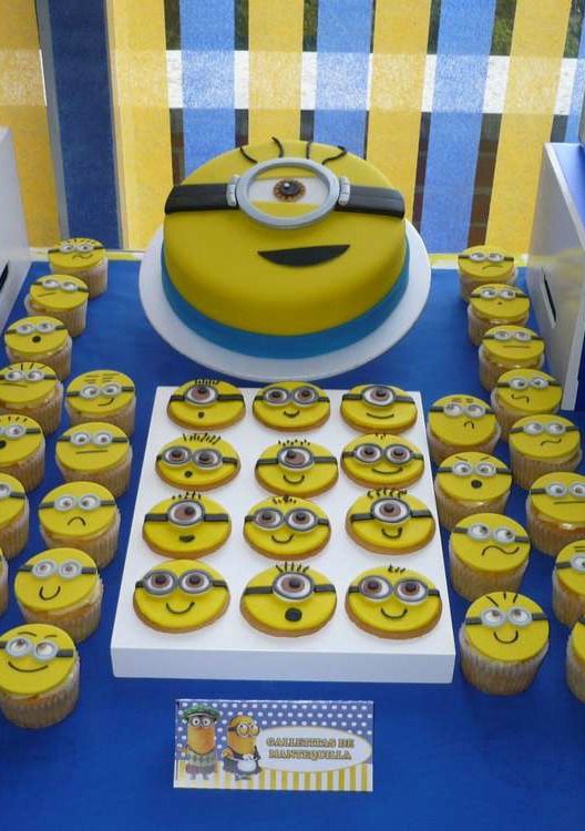 Confeitaria Minion Bolo Cupcake Cake Pop