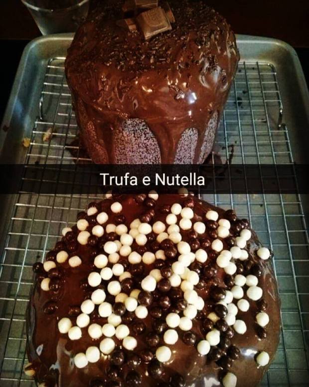 Panetone Recheado e Coberto