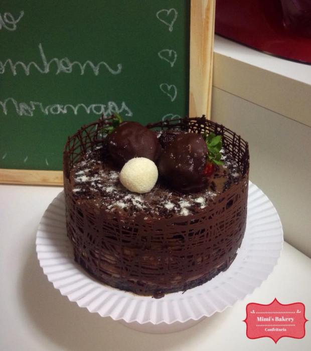 Bolo Bombom de Morango