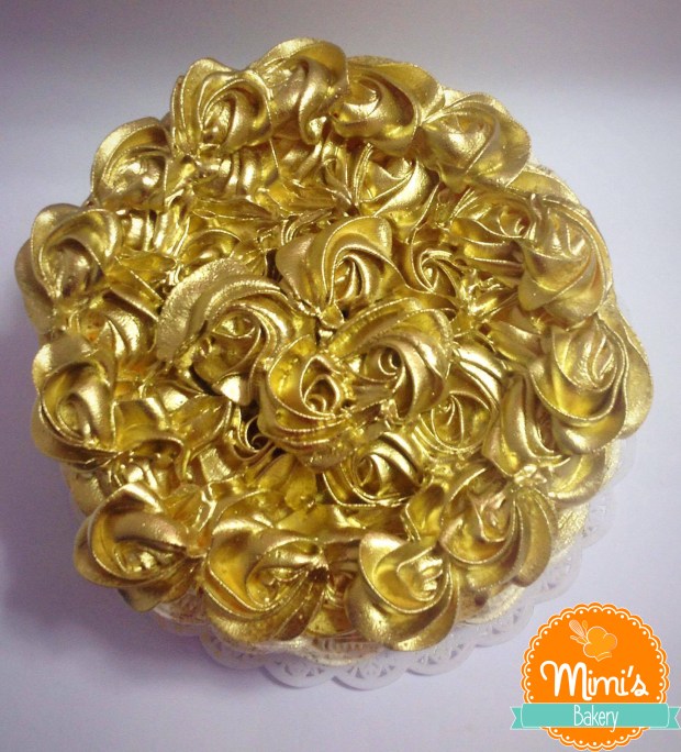 Cesta de Flores Douradas