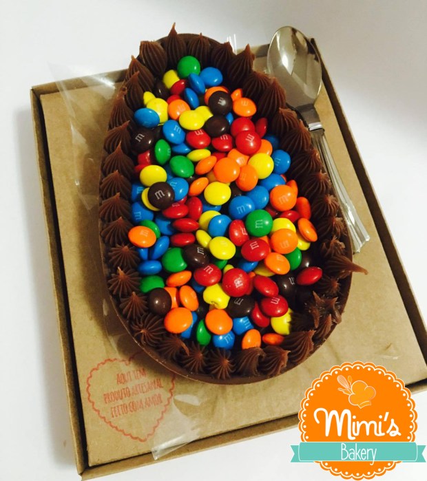 Ovo de Colher Brigadeiro Trufado e MM's