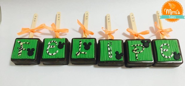 Bolo no Palito - Mickey na Selva