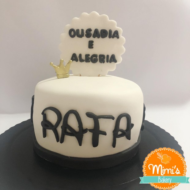 Bolo Decorado Ousadia e Alegria