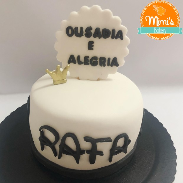 Bolo Decorado Ousadia e Alegria