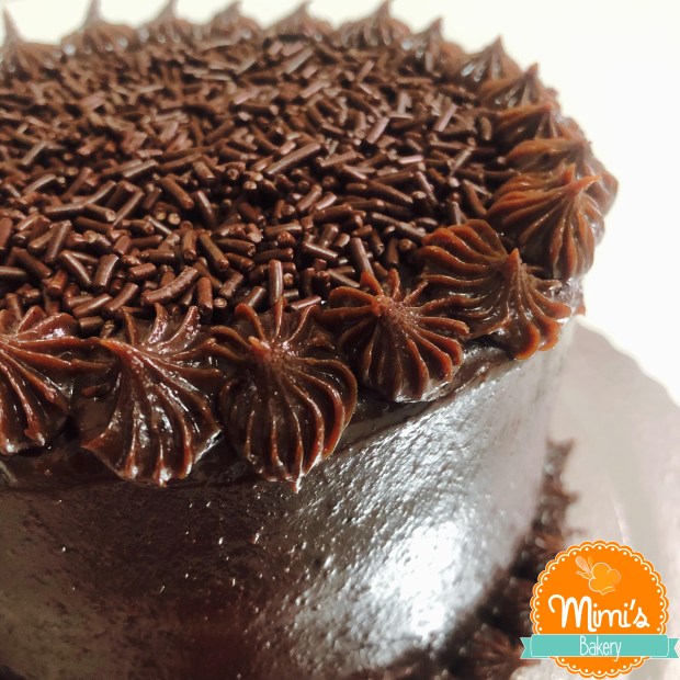 Bolo cenoura com brigadeiro